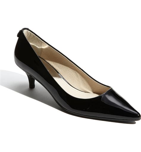 michael kors low heeled pumps